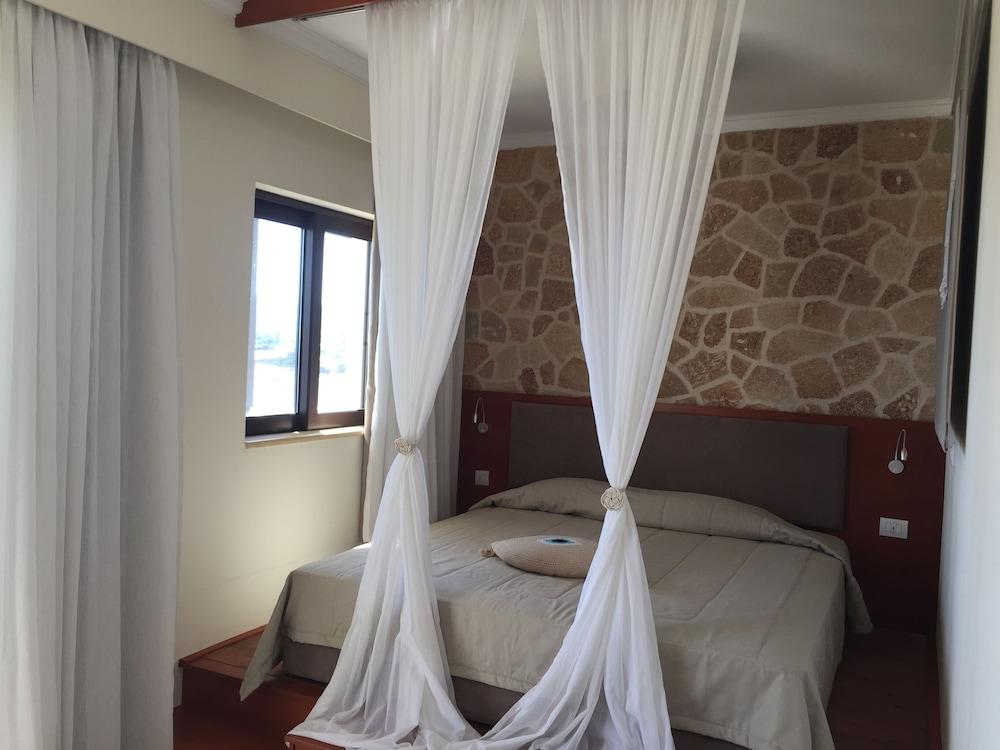 Al Mare Villas Кіотарі Екстер'єр фото